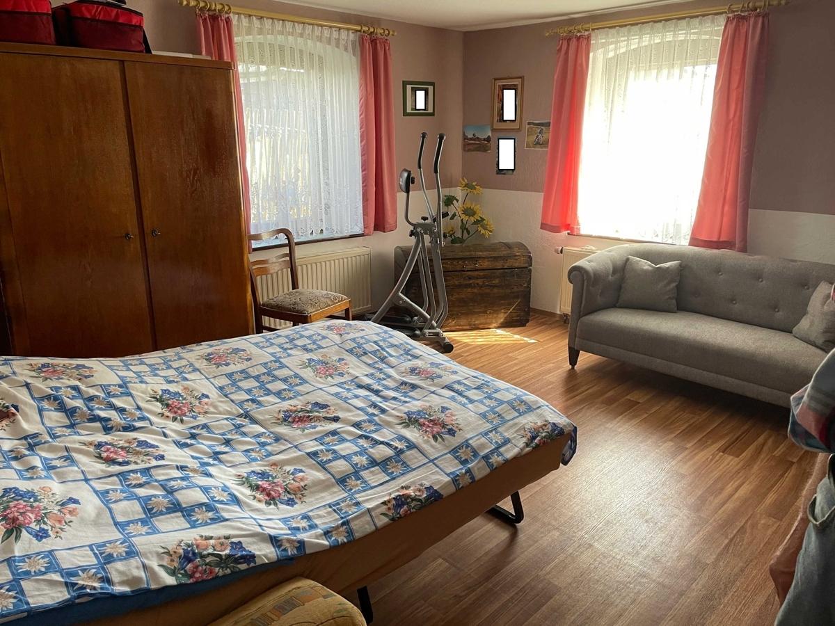 Schlafzimmer EG