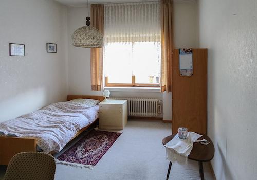 Schlafzimmer EG