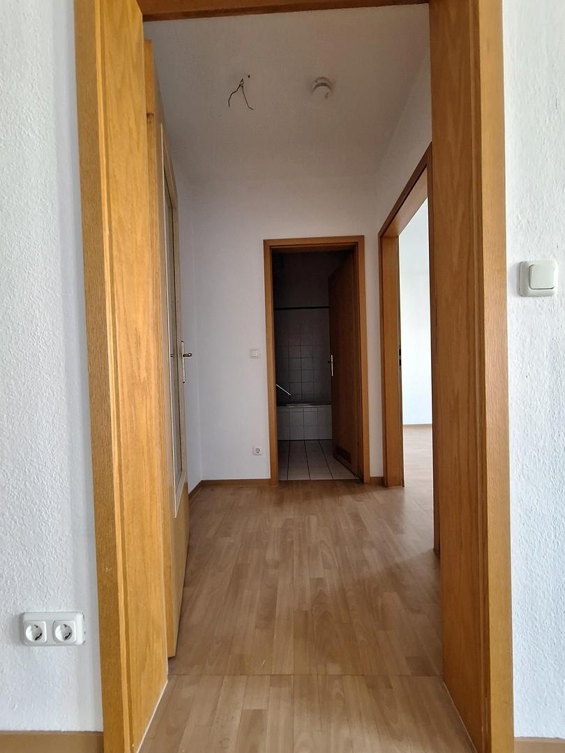Flur zum Bad und Schlafzimmer