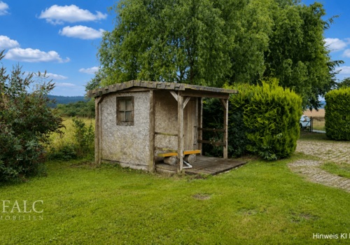 Garten mit Gartenhaus