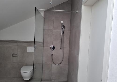 Bodenebene Dusche
