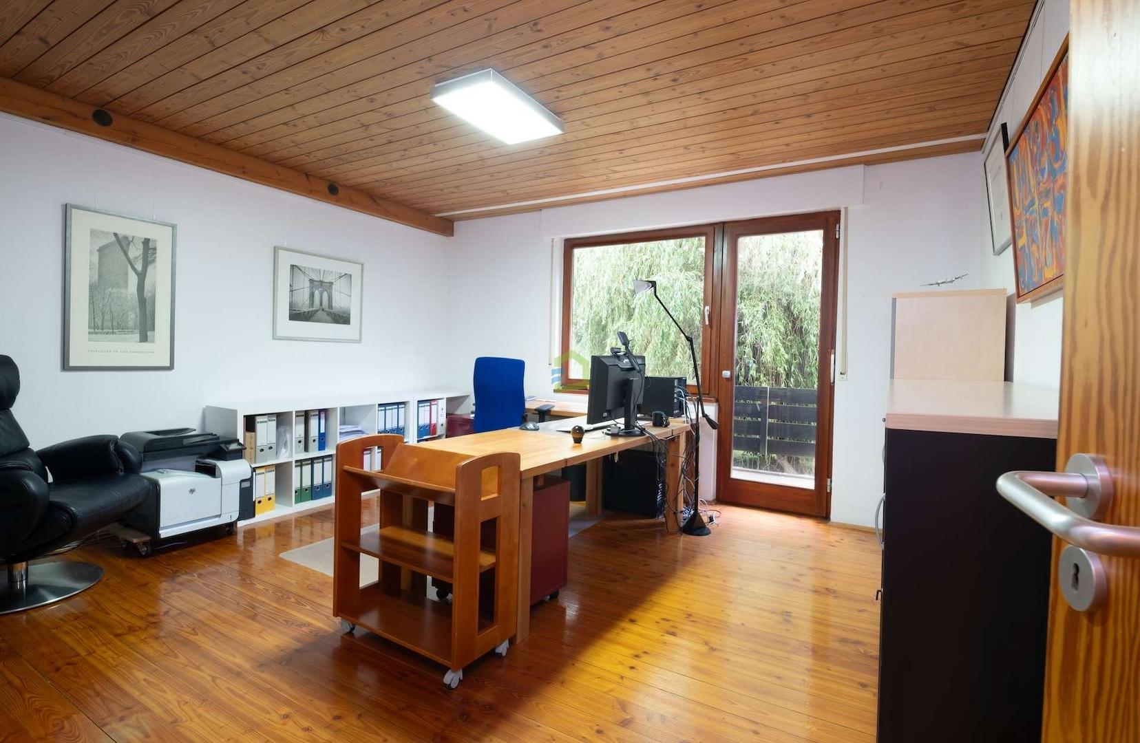 Büro 2