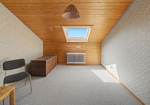 Einliegerwohnung Dachgeschoss Zimmer