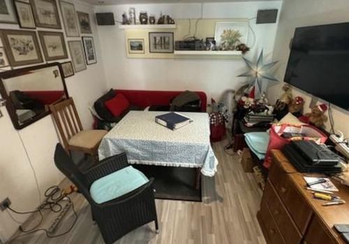 9 Wohnzimmer