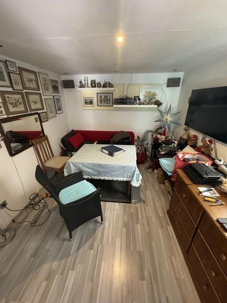 9 Wohnzimmer