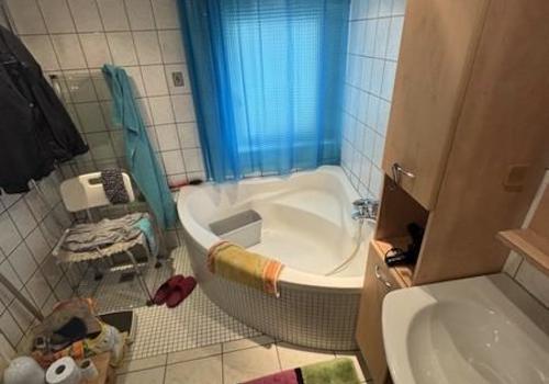 15 Eckbadewanne