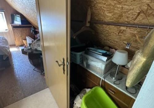20 Durchgang zum Schlafzimmer