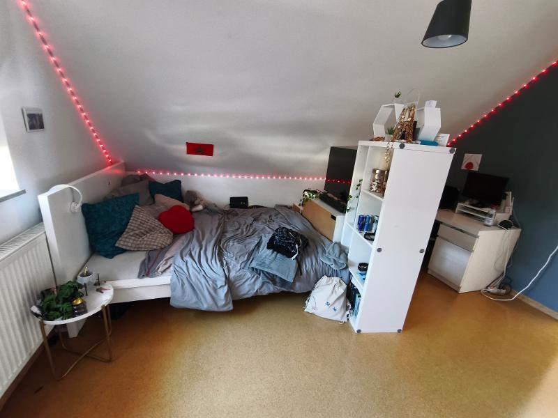 Zimmer im Spitzboden Bild 2