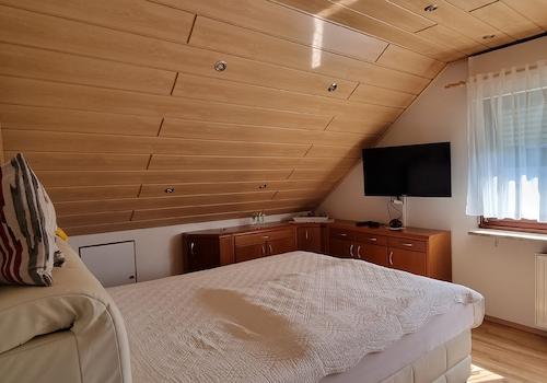 Schlafzimmer OG