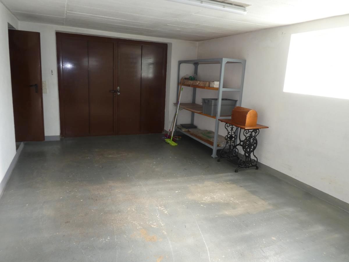 Garage 1