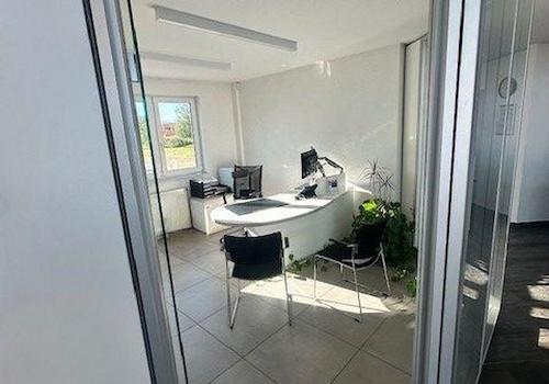 Büro 1