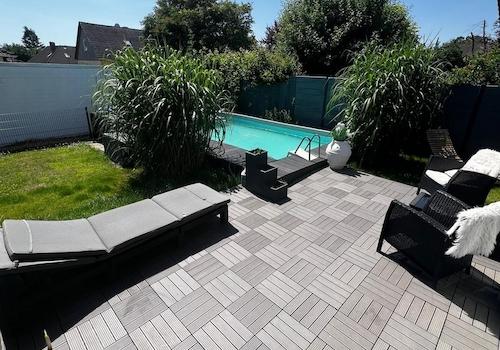 Terrasse und Pool