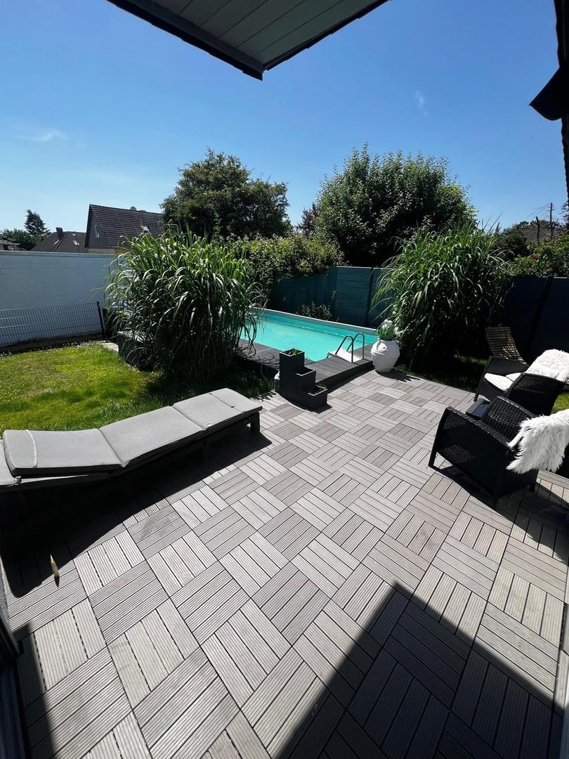 Terrasse und Pool