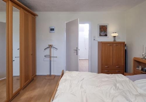 OG Schlafzimmer 2