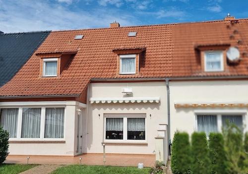 Mittelhaus