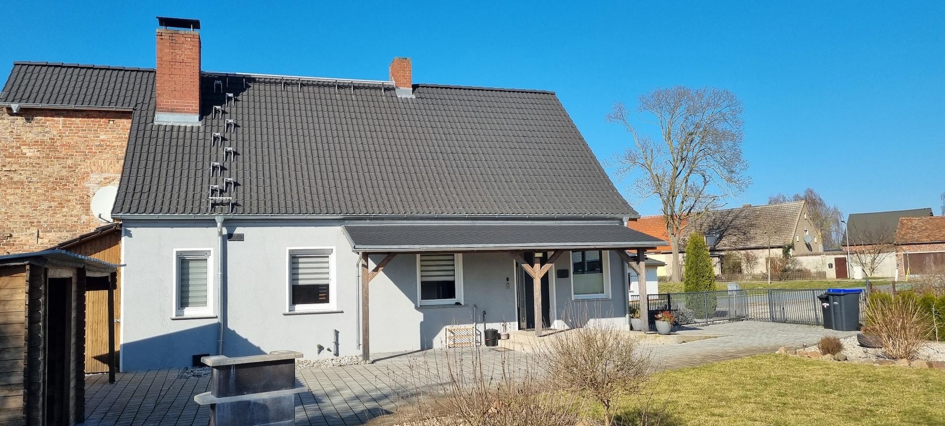 Haus - Kinderwagenfreundliche Schräge