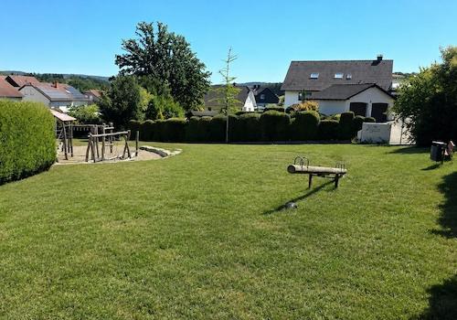 Spielplatz in der Straße