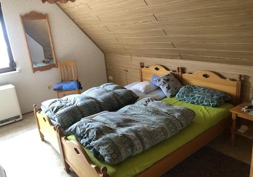Schlafzimmer im OG
