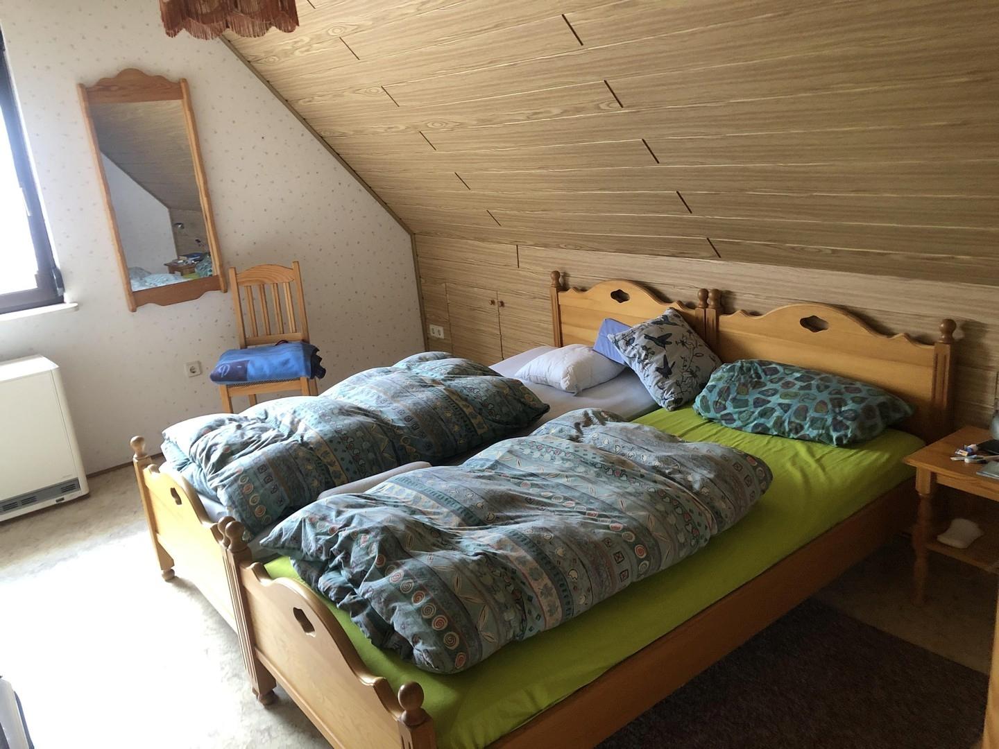 Schlafzimmer im OG