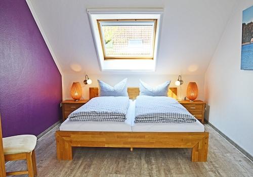 chlafzimmer m. gr. Doppelbett