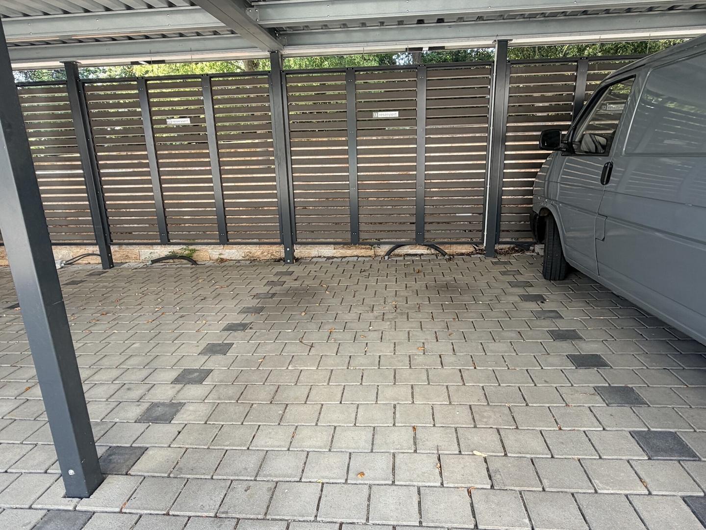 Car-Port 13