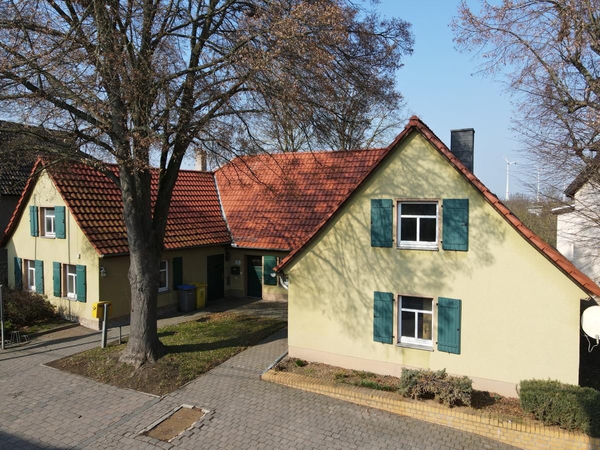 Front 1