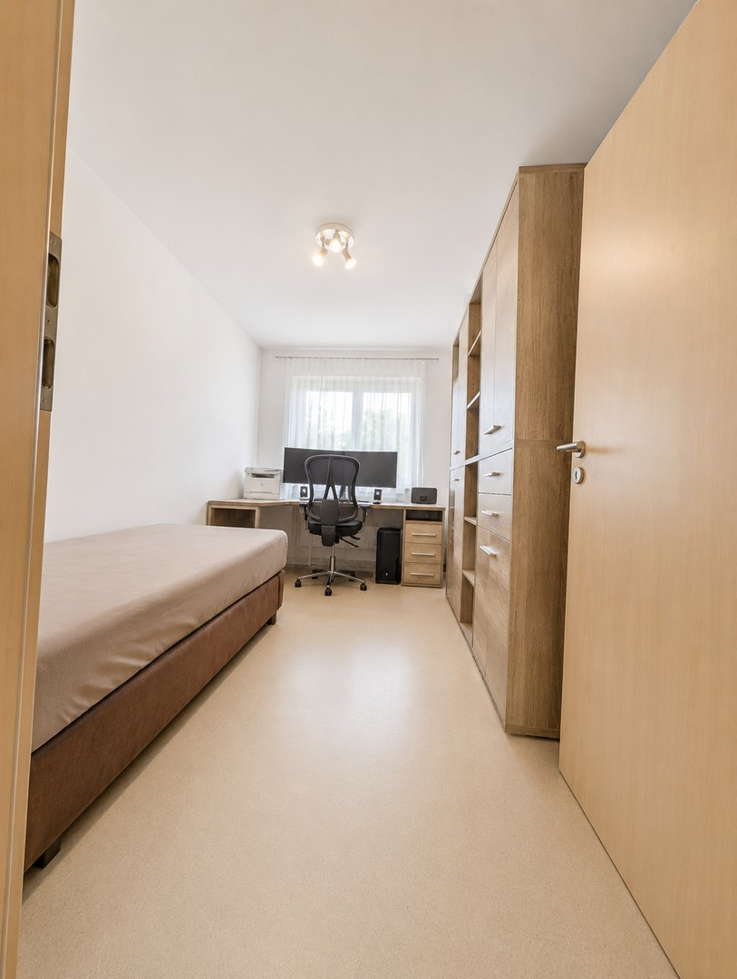 Kinderzimmer / Büro