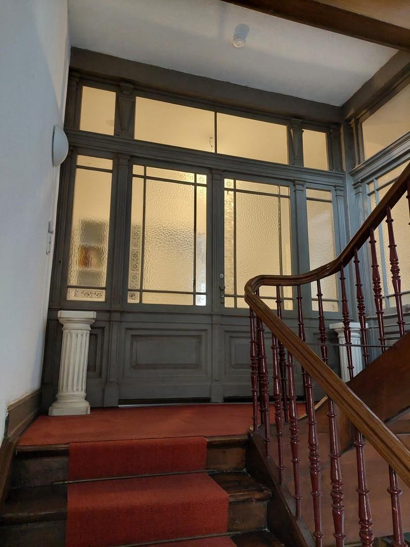 Wohnungseingang Treppenhaus