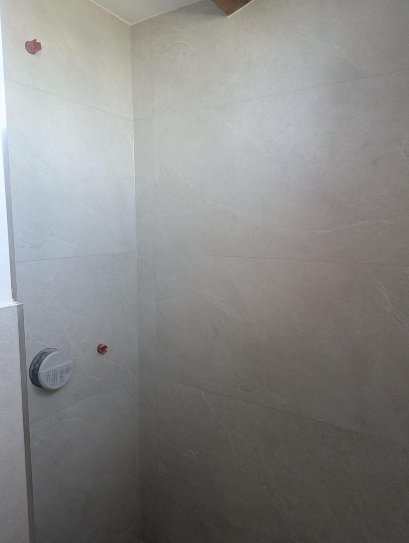 Dusche im Bad 1.OG