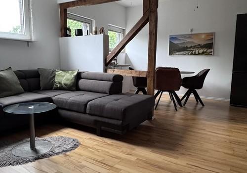 Wohnzimmer / Esszimmer
