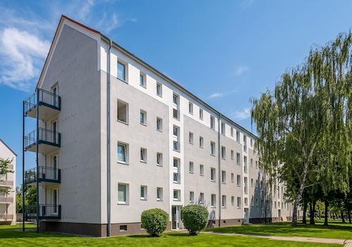 Außenansicht Straße des Friedens 84-90 nach Sanierung