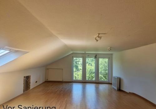 Wohnzimmer vor Sanierung