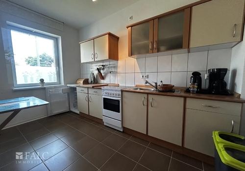 Küche Wohnung links