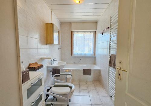 Badezimmer EG