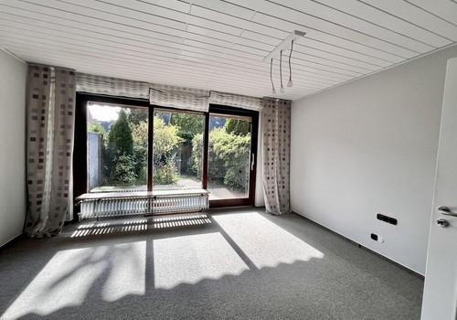 Wohnzimmer Gartenblick