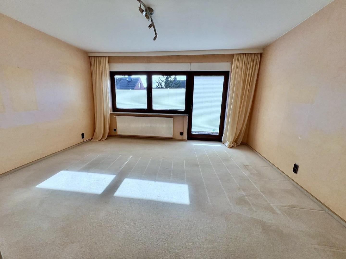 gr. Zimmer OG / Balkonzugang