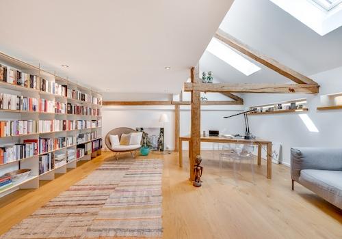 Arbeitszimmer