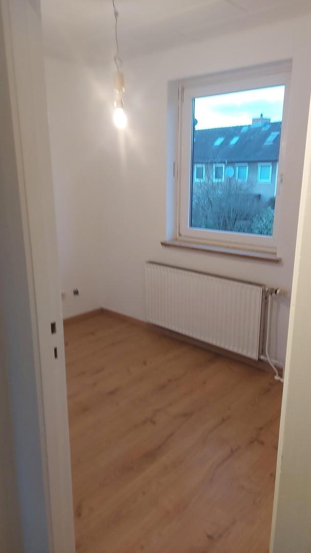 Durchgangszimmer OG