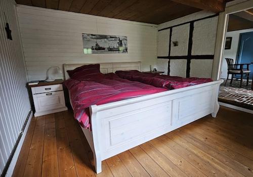 Schlafzimmer EG