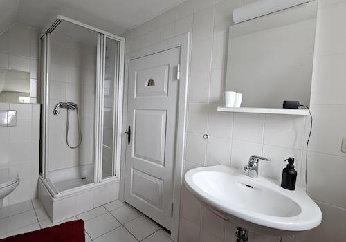 Duschbad im OG