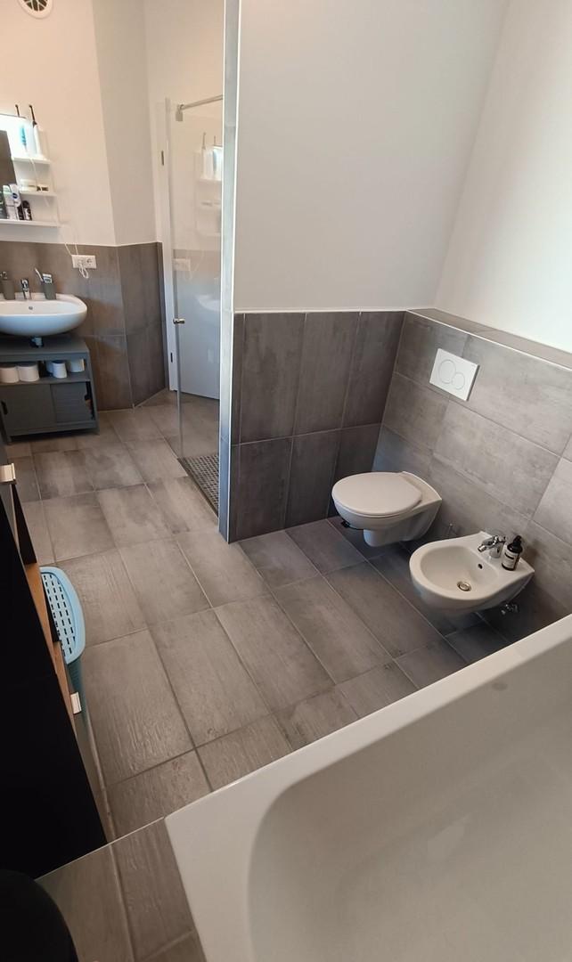 Badezimmer im Obergeschoss