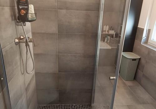 Badezimmer im Obergeschoss