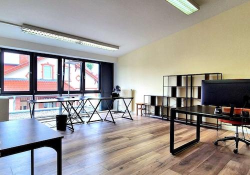 Büro 1