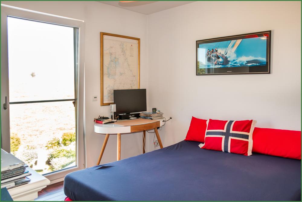 Schlafzimmer zur Gartenseite