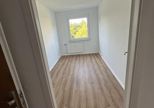 Kleines Schlafzimmer / Büro