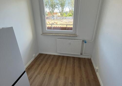 Küche mit Platz für Essbereich