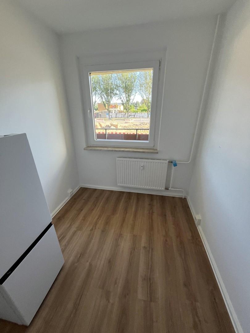Küche mit Platz für Essbereich