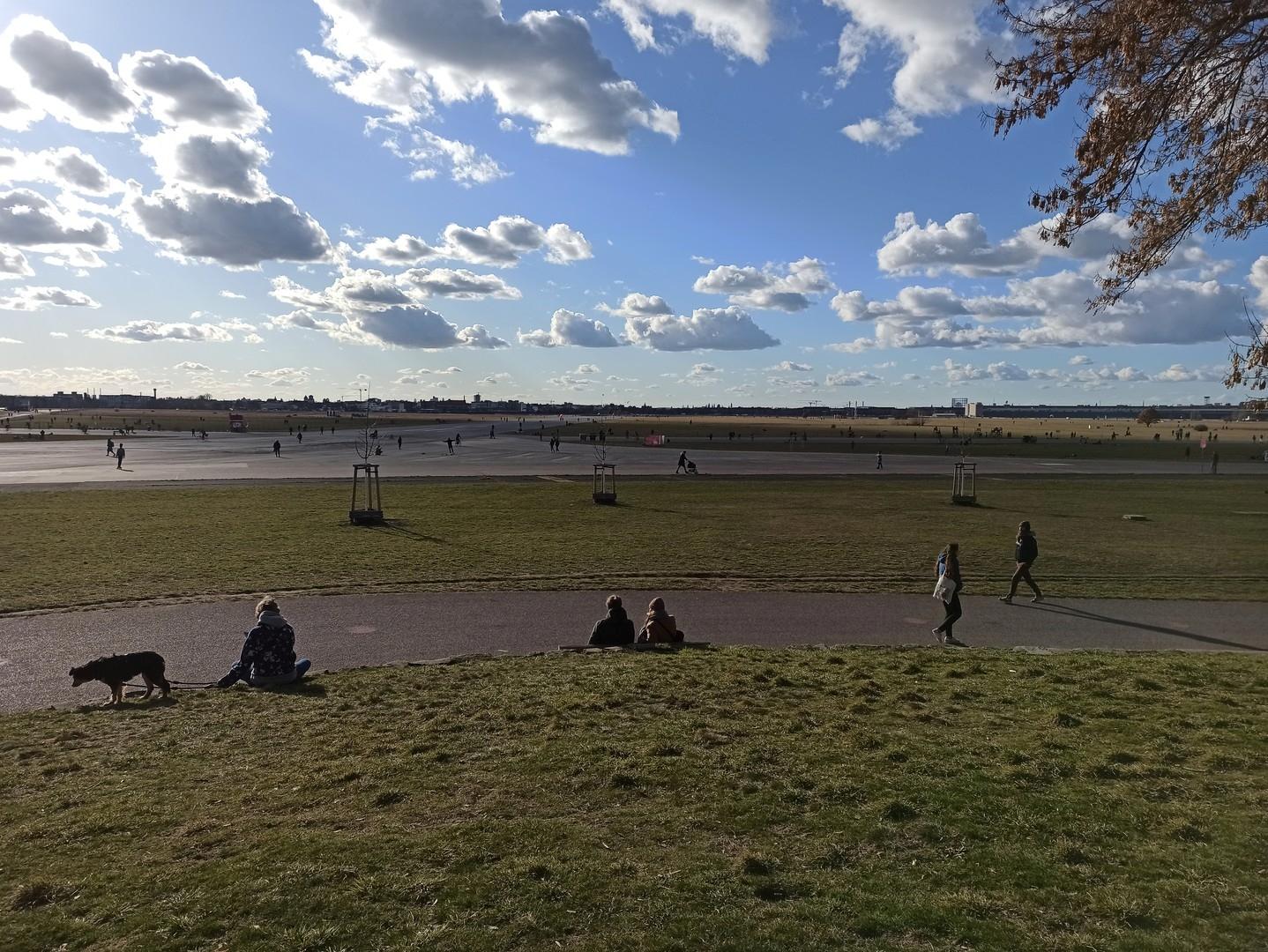 Blick aufs Tempelhofer Feld 