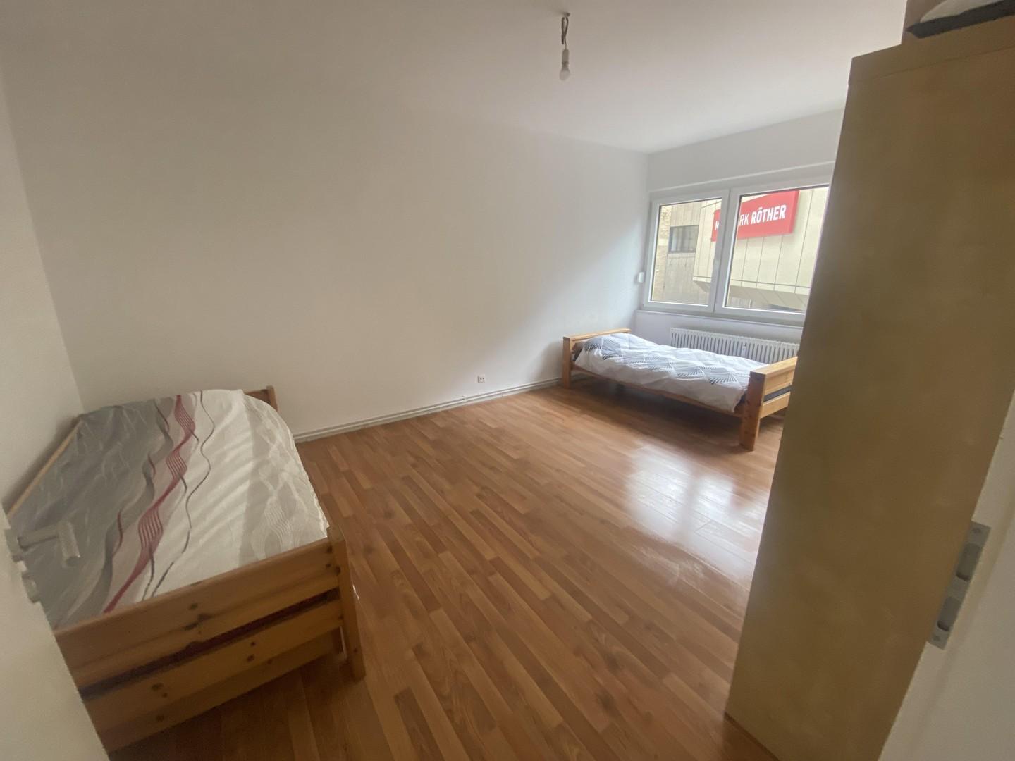 Einheit 1 Zimmer