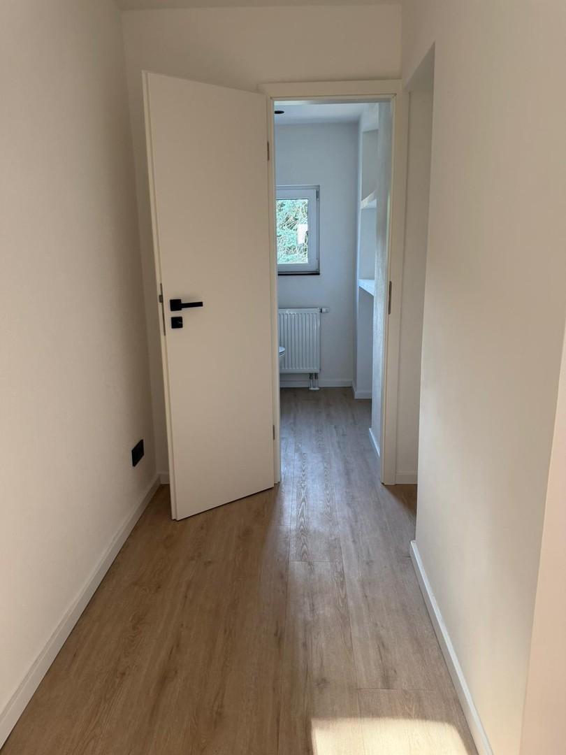 Garderobe und Gäste WC